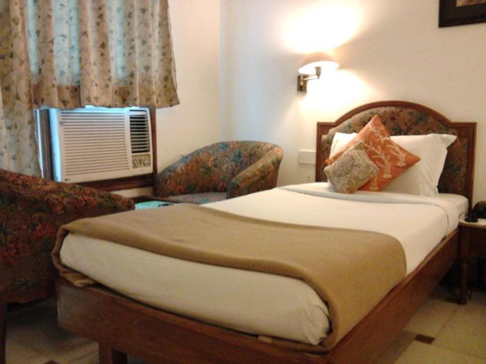 Hotel Diana Palace Τζαϊπούρ Εξωτερικό φωτογραφία